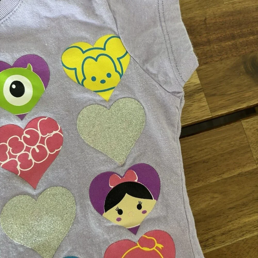 DISNEY Tsum Tsum Short Sleeve Toddler Shirt Size‎ 4 Purple Hearts Vacation Parks